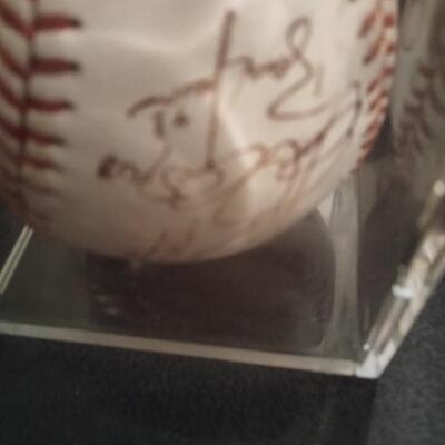 Rawlings 2002 World Series Team autographed baseball