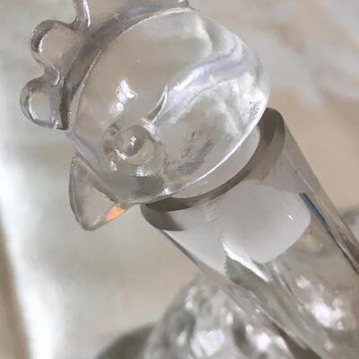Chicken head Glass cruet set