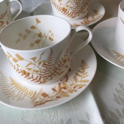 Vera for Mikasa cups  and saucers