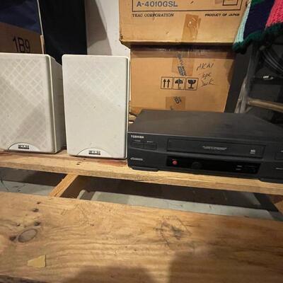 B27 Speakers, VCR