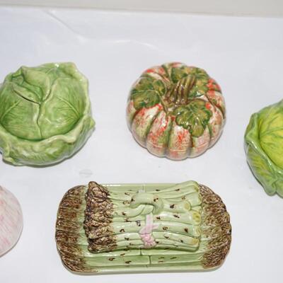 GROUPING OF WHIMSICAL QUALITY CRAFTED VEGETABLE CERAMIC SERVING PIECES