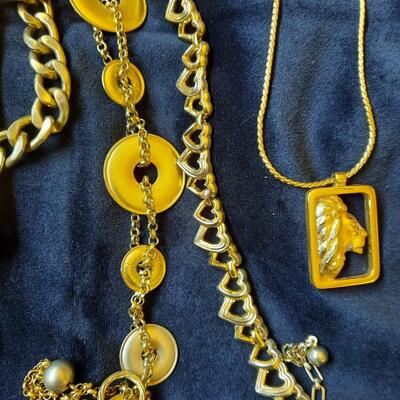 Gold Tone Necklaces Lot of 5