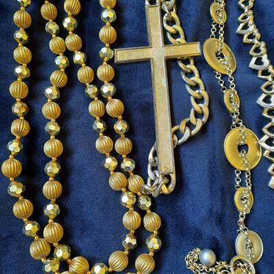 Gold Tone Necklaces Lot of 5