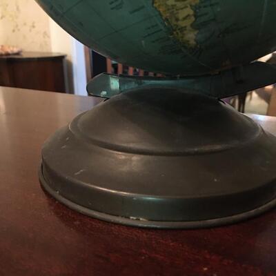 Vintage 8â€ standard globe replogle