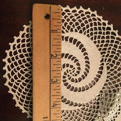 Vintage doilies and coasters