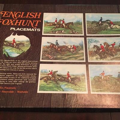 Vintage foxhunt placemats