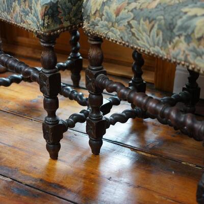 JACOBEAN STYLE SIDE CHAIRS WITH TAPESTRY UPHOLSTERED SEATS AND BACKS.