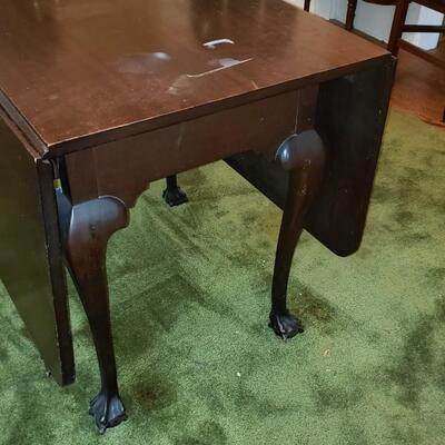 Claw and Ball Gate Leg table