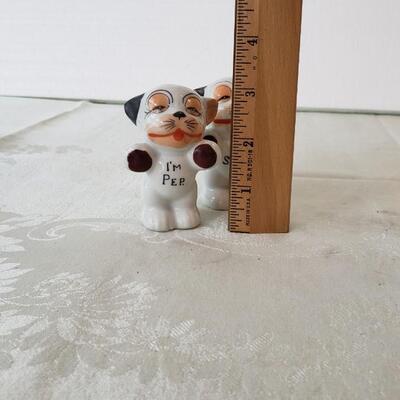 Cute cats salt and pepper shakers