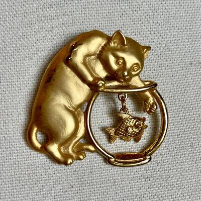 Vintage JJ Jonette Cat Lovers Brooch