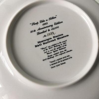 Sleep like a kitten collectible plate