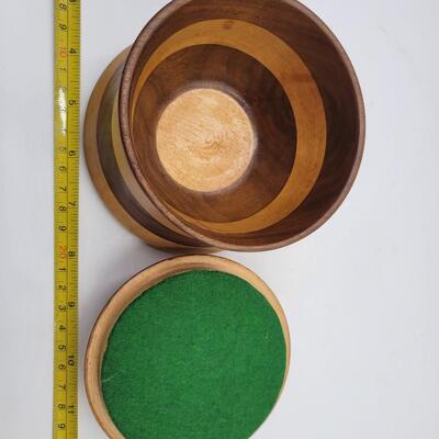 BEAUTIFUL 2 TONED WOOD CONTAINER