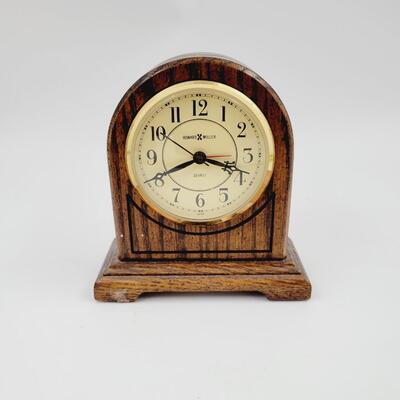 HOWARD MILLER SMALL TABLE CLOCK