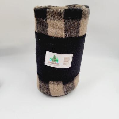 PINE BROOKS FLEECE BLANKET NEW #1