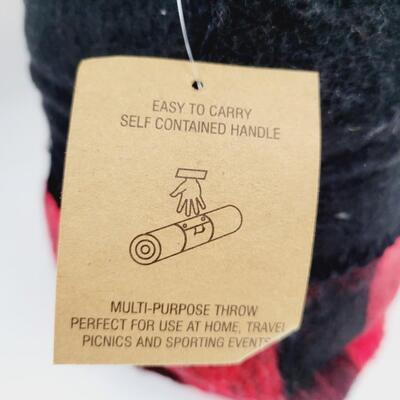 PINE BOOKS FLEECE BLANKET - NEW #2