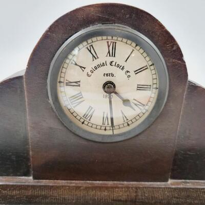 COLONIAL CLOCK COMPANY SMALL MANTLE CLOCK