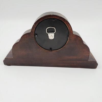 COLONIAL CLOCK COMPANY SMALL MANTLE CLOCK
