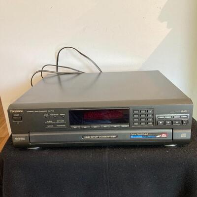 Technics SL-PD-8 CD Changer with Remote