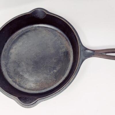 WAGNER WARE SIDNEY CAST IRON HINGED DOUBLE SKILLET