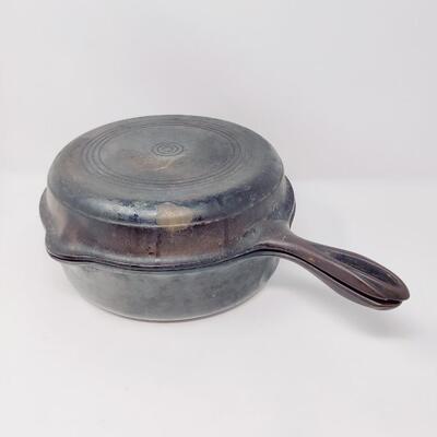 WAGNER WARE SIDNEY CAST IRON HINGED DOUBLE SKILLET