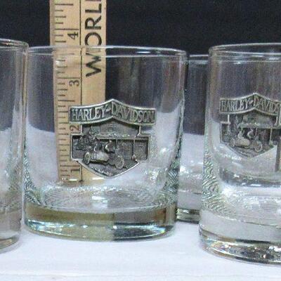 4 Matching Older Harley Davidson Whisky Tumblers With Pewter Emblems