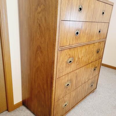 VINTAGE DREXEL BEAUTIFUL PASSAGE TALL BOY DRESSER