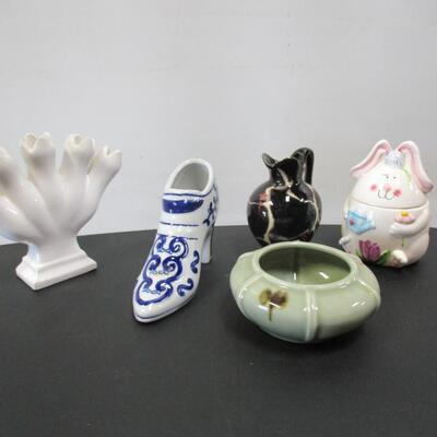 Collection Of Porcelain/Ceramic Home Decor