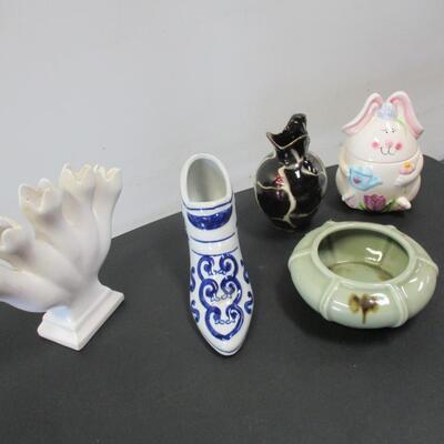 Collection Of Porcelain/Ceramic Home Decor