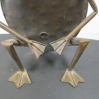 Metal Frog Sculpture