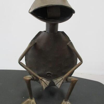 Metal Frog Sculpture