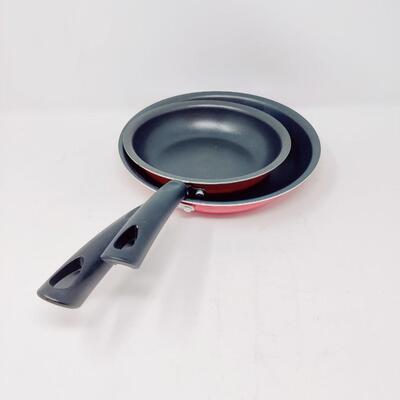 INVITATIONS 2PC SKILLET SET