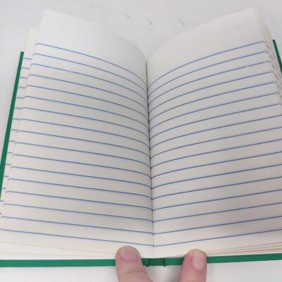 AMERICAN WOMAN COOKBOOK W/ GREEN MINI NOTEBOOK