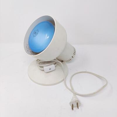 SHORT BUT DIRECT LIGHT LAMP