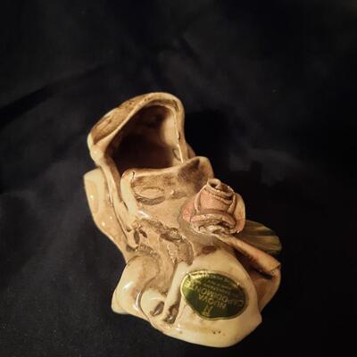 Capodimonte Antique Car