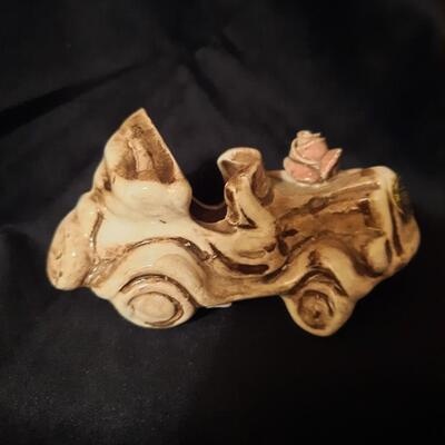 Capodimonte Antique Car