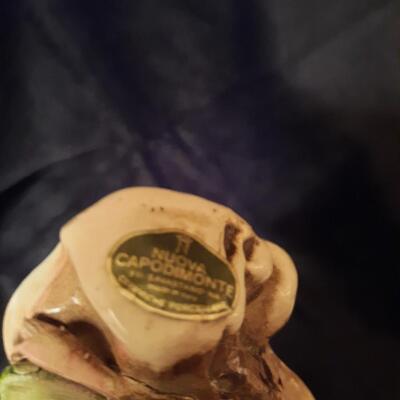 Capodimonte Antique Car