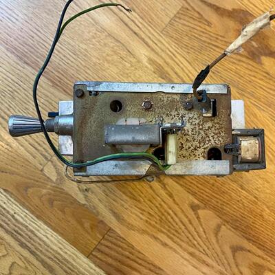 1965 Chevy Nova Delco AM Radio 7280361