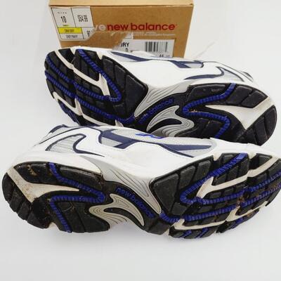 NEW BALANCE MENS SHOES SIZE 10
