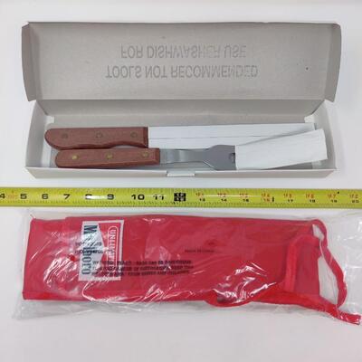 NEW VINTAGE MARLBORO GRILLING UTENSIL SET W/ CANVAS STORAGE BAG #1