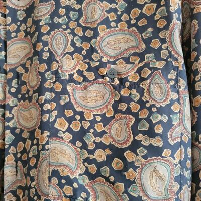 VINTAGE BRUNO 100% SILK MENS SIZE MD BUTTON UP SHIRT
