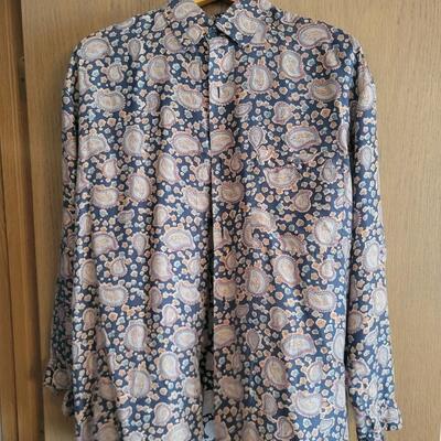 VINTAGE BRUNO 100% SILK MENS SIZE MD BUTTON UP SHIRT