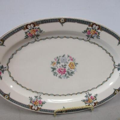Oval Serving Platters - "Meito"  "Crown Lion Ivory"