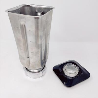 VINTAGE OSTERIZER DELUXE BLENDER