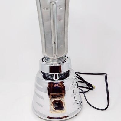 VINTAGE OSTERIZER DELUXE BLENDER