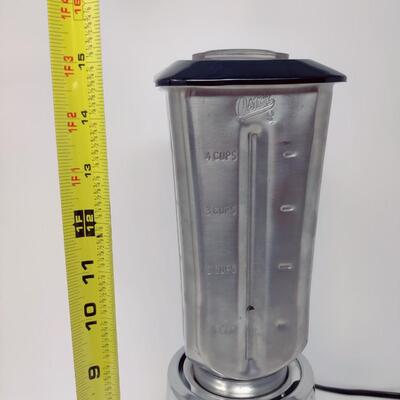 VINTAGE OSTERIZER DELUXE BLENDER