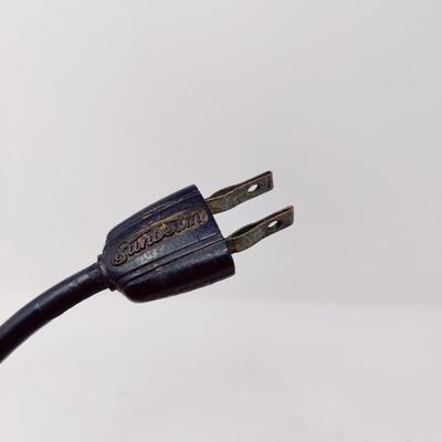 VINTAGE SUNBEAM ELECTRIC HAND MIXER