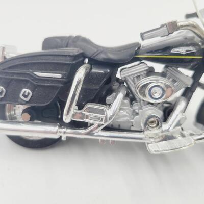 SMALL COLLECTABLE HARLEY DAVIDSON MOTORCYCLE #1