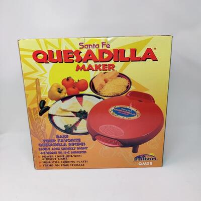 SANTA FE QUESADILLA MAKER NEW IN BOX