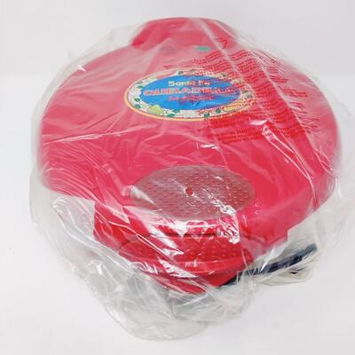 SANTA FE QUESADILLA MAKER NEW IN BOX