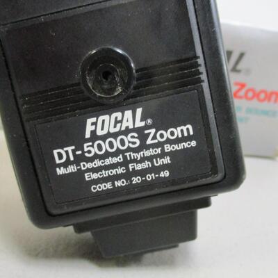 Focal Dt-5000S Zoom & Vivitar Auto Thyristor 2800
